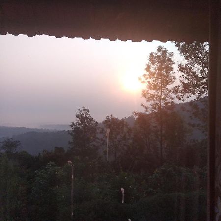 Abiyal Mountain Stay Madikeri Esterno foto