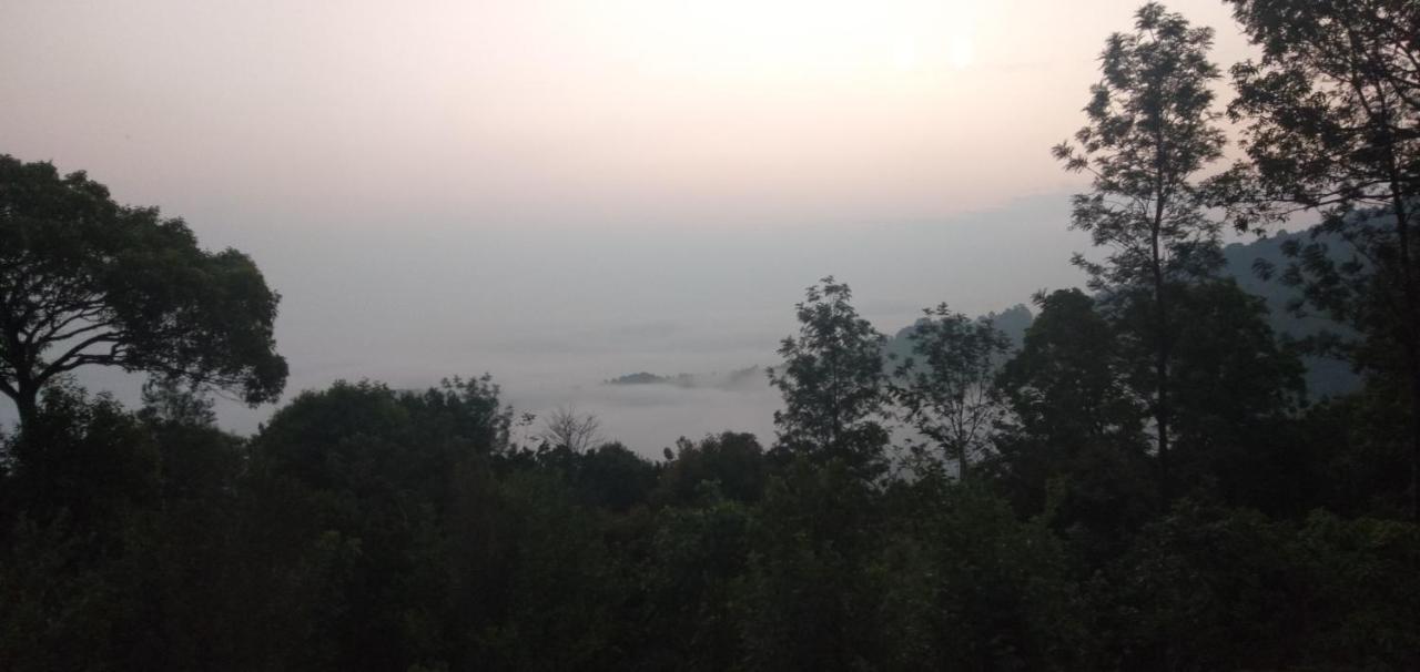 Abiyal Mountain Stay Madikeri Esterno foto